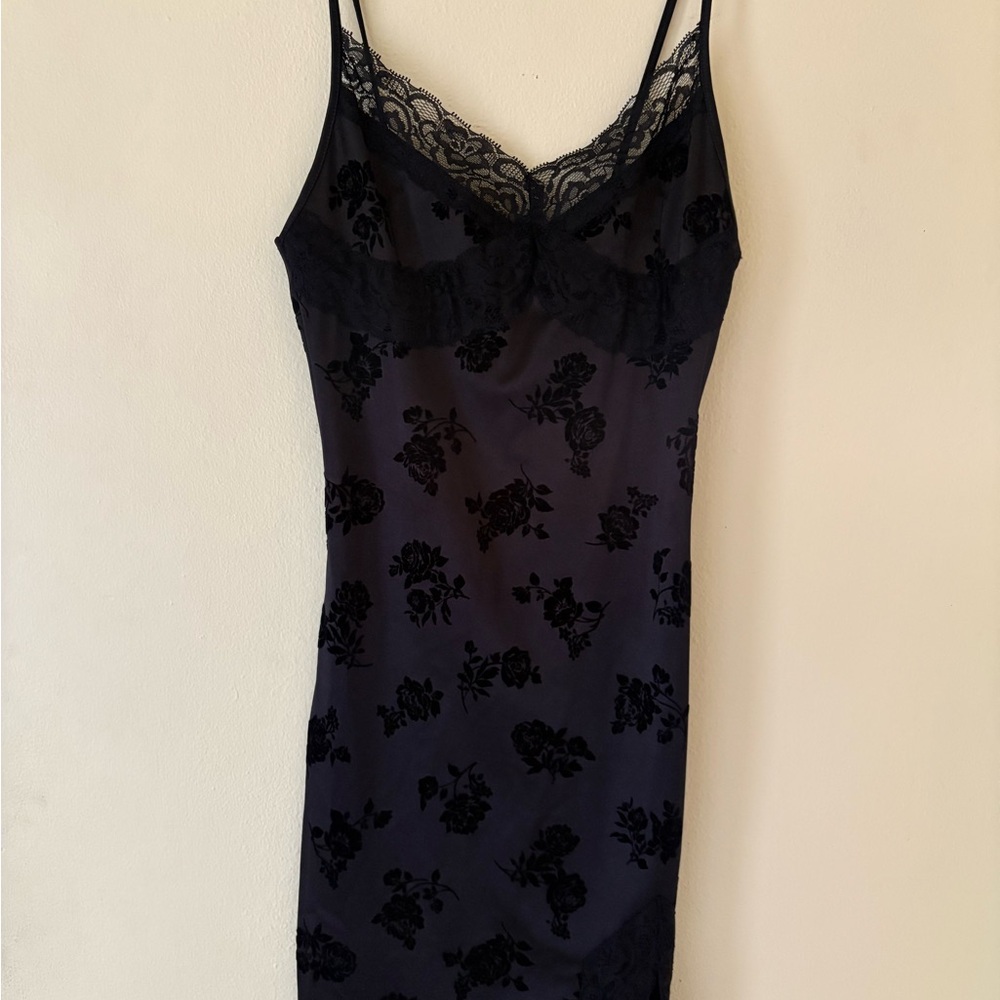 Motel Rocks Black Floral Lace Chemise